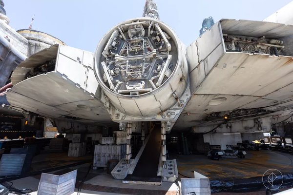 В калифорнийском Диснейленде открылась тематическая зона Star Wars Land