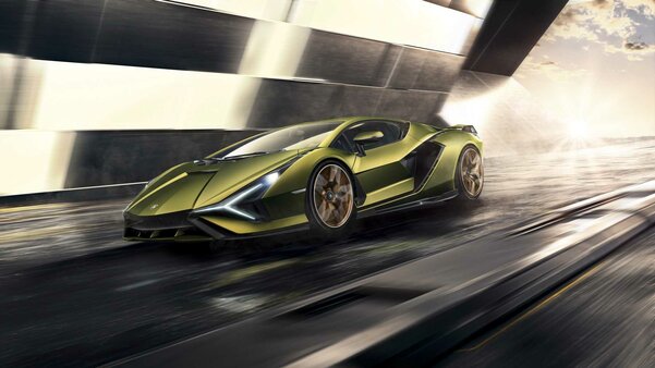 Гибридный Lamborghini Sián стал быстрейшим суперкаром от итальянцев