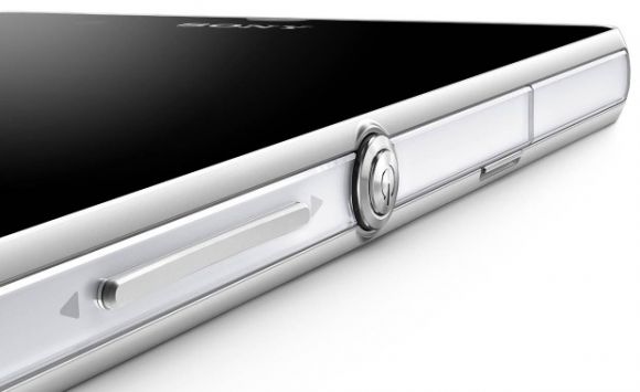 Sony удалось продать 4,7 миллиона Xperia Z за 40 дней