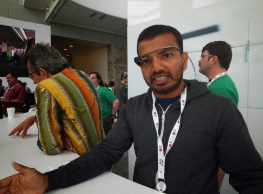 Первые фотографии, сделанные на камеру Google Glass