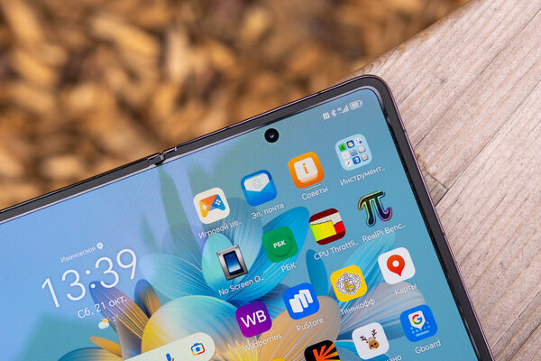 Теперь хочу себе складной смартфон, их уровень вырос. Обзор HONOR Magic V2 — Камеры. 19
