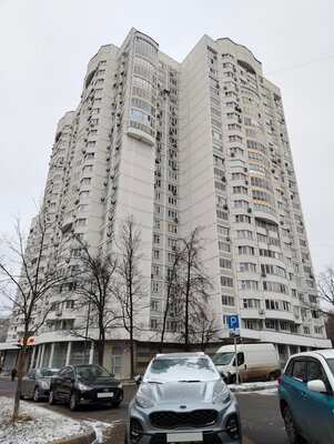Мастер портретной фотографии с 12 ГБ ОЗУ и зарядкой 80 Вт: обзор Vivo 29