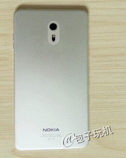 Первый полноценный Android-смартфон от Nokia запечатлен на живых фото