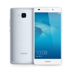 В России начинаются продажи мощного и доступного Honor 5C