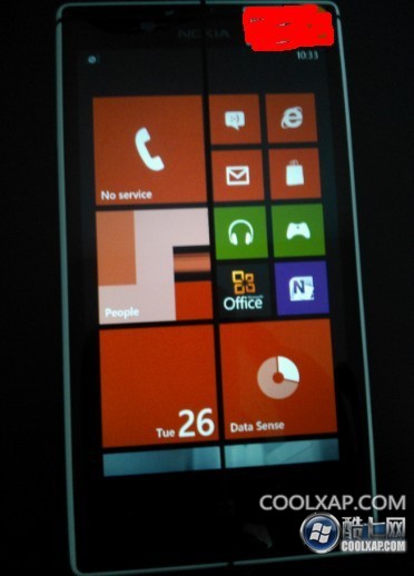 В Nokia Lumia 920 будет беспроводная зарядка и Pure View камера