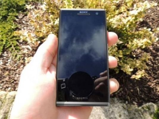 В сеть утекли фото нового флагмана Sony