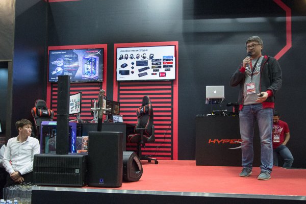 HyperX показал новую гарнитуру Cloud Alpha на ИгроМире
