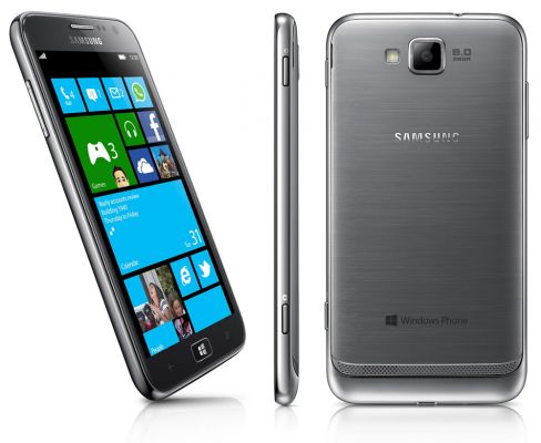 Samsung ATIV S начинает появляться в России