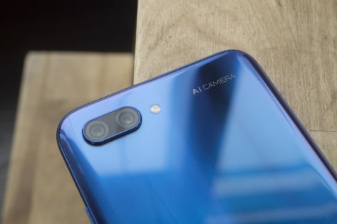 Обзор Honor 10: лучший в своем ценовом сегменте