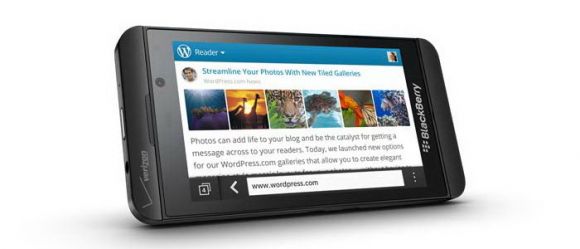 Компания BlackBerry представила смартфоны Q10 и Z10 на новой платформе