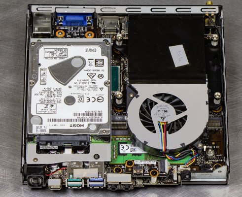 Повесь на монитор: ASUS Mini PC PB60 — PB60 в деталях. 9