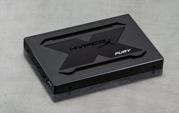 Обзор Kingston Fury RGB — свет вашим данным