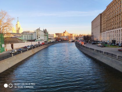 Обзор Xiaomi Mi 8 Pro — показать все, что скрыто
