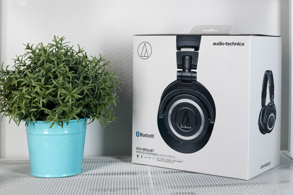 Легендарный звук без проводов: Audio-Technica ATH-M50xBT