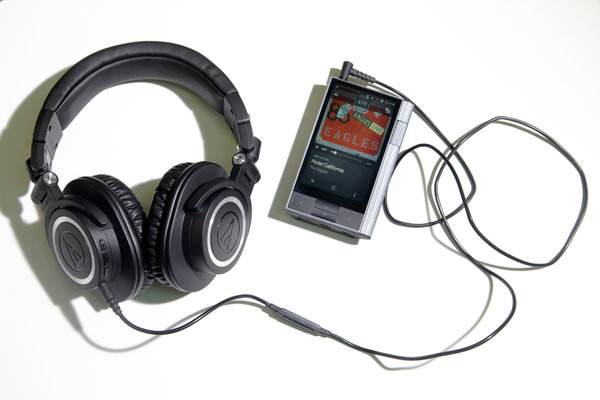 Легендарный звук без проводов: Audio-Technica ATH-M50xBT