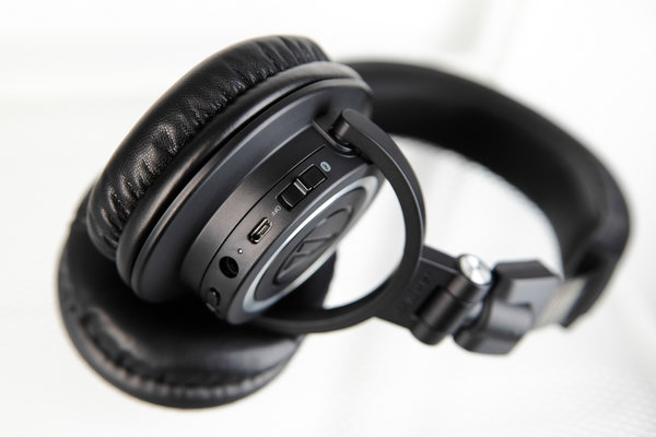 Легендарный звук без проводов: Audio-Technica ATH-M50xBT