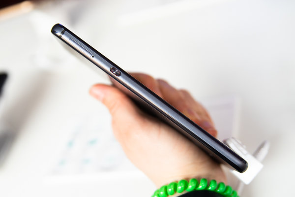Hisense представил свои первые смартфоны в России