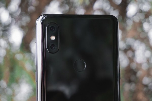 Обзор Xiaomi Mi MIX 3: ни в какие рамки