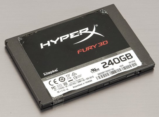 Новый недорогой SSD HyperX Fury 3D объемом 240 Гбайт