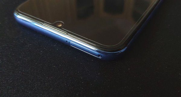 Обзор смартфона Honor 10 Lite: бюджетник, у которого есть все
