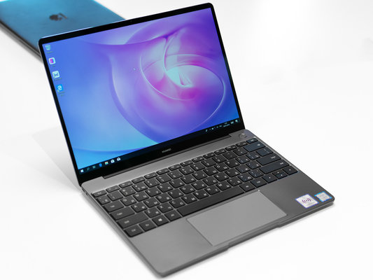 Для молодых и активных: Huawei MateBook 13