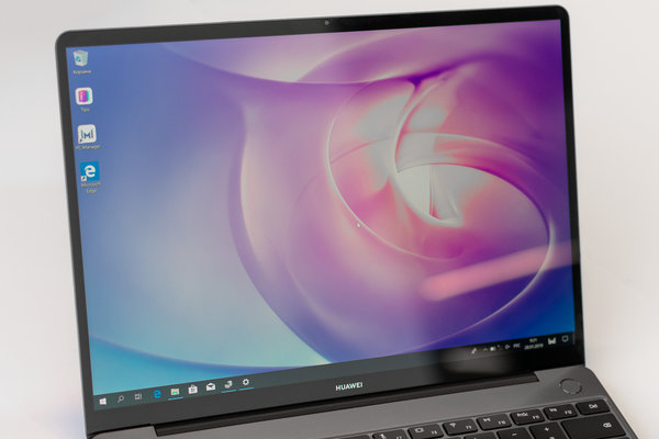 Для молодых и активных: Huawei MateBook 13