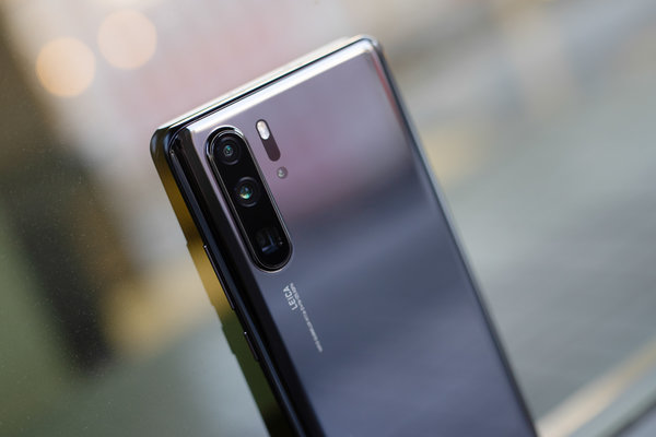 Черная кошка в черной комнате. Обзор Huawei P30 Pro — Камеры. 38