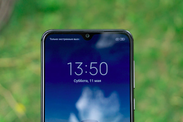 Обзор Xiaomi Mi 9 SE. Флагманы — переплата