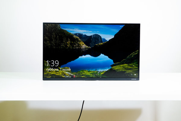 Монитор для профессионалов: обзор Samsung Space SR75