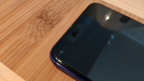 Тест смартфона Honor 20: красавчик с мощной начинкой и необычной камерой