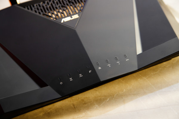 ASUS RT-AX88U — первый роутер с поддержкой Wi-Fi 6 (802.11ax)