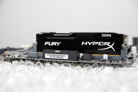 Набор памяти Kingston Fury DDR4 объемом 16 Гбайт