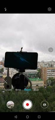 Обзор HONOR 20 Pro: 5 камер и завораживающий блеск