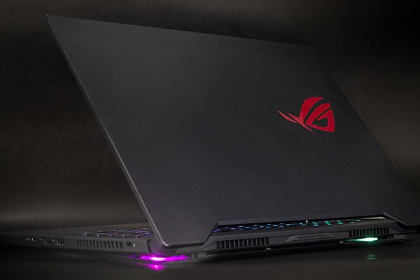 ASUS привезла в Россию новые игровые ноутбуки