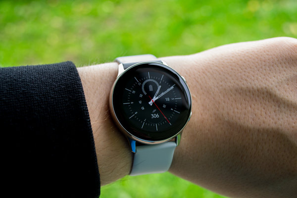 Лучшие умные часы для Android. Обзор Samsung Galaxy Watch Active