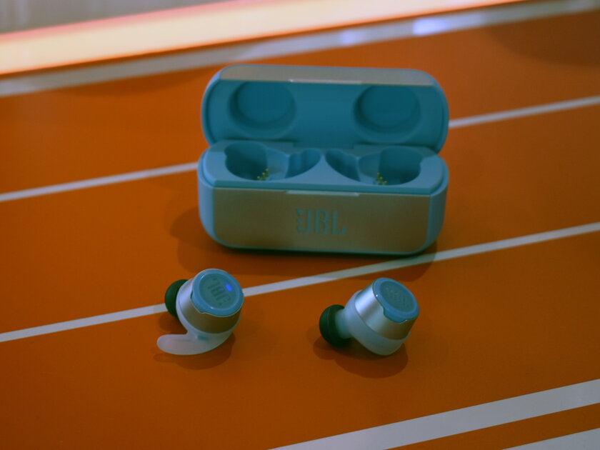 JBL на IFA 2019: Pulse 4 и другие разноцветные новинки компании