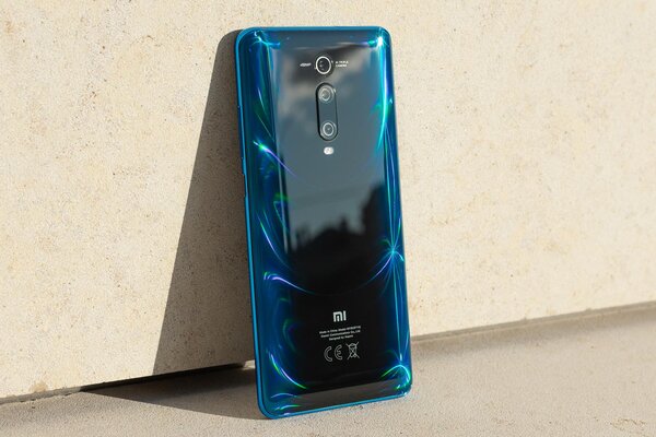 Старый знакомый с новой начинкой: обзор Xiaomi Mi 9T Pro