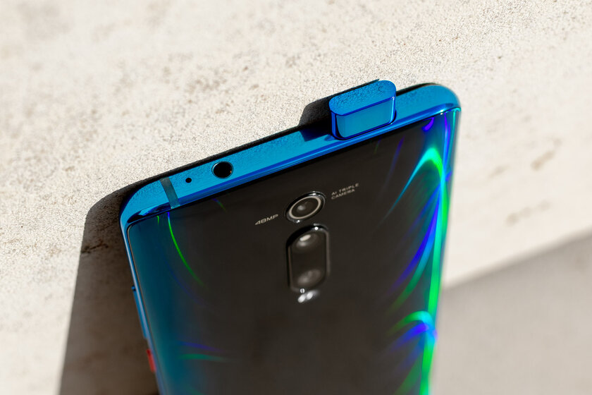 Старый знакомый с новой начинкой: обзор Xiaomi Mi 9T Pro
