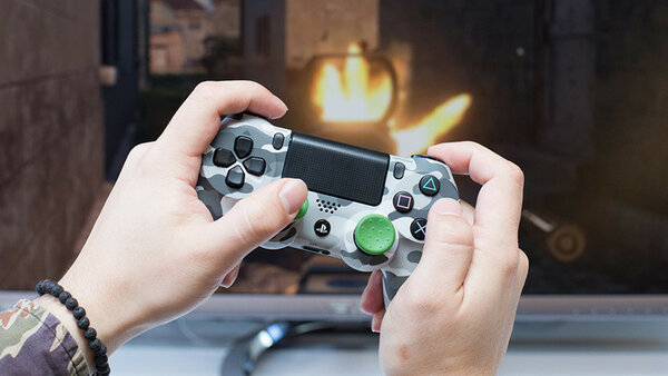 Пока пекари страдают, мы играем в Fortnite на PS4 + конкурс на консоль