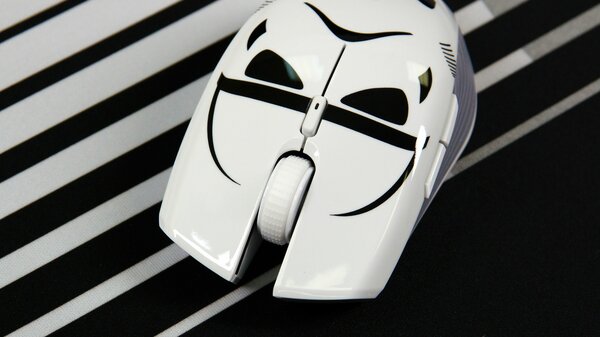 Поклонникам Star Wars посвящается: обзор коллекционного комплекта от Razer