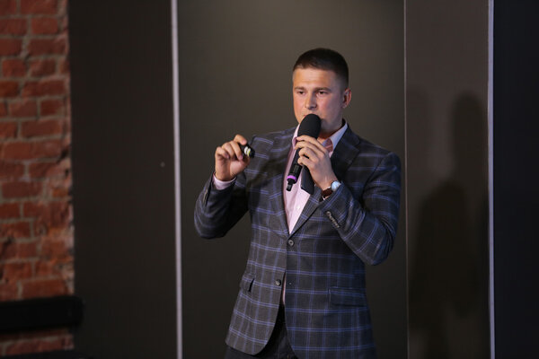 Компания ELARI представила свои горячие новинки
