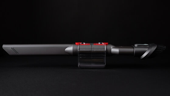 Большая мощность, дисплей и новая насадка: Обзор Dyson V11 Absolute Pro