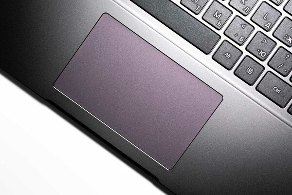 Неоднозначная классика: обзор Huawei MateBook D