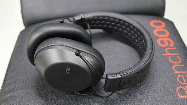 Тест беспроводной гарнитуры Plantronics BackBeat FIT 6100: для спорта и не только