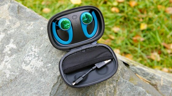 Когда провода излишни: обзор наушников Plantronics BackBeat FIT 3200 и PRO 5100