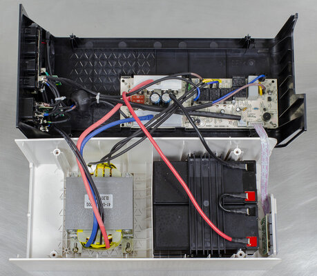 Обзор источников бесперебойного питания Legrand KEOR MULTIPLUG 800VA и SP 2000 ВА IEC