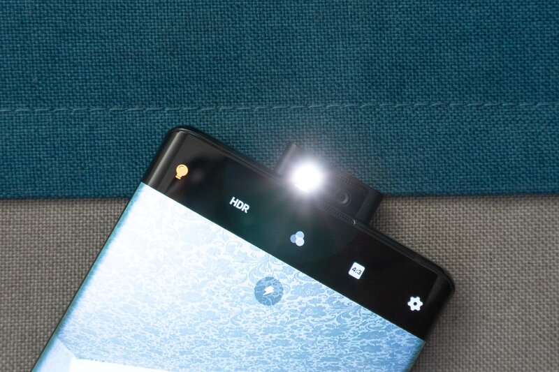Обзор Vivo NEX 3: настоящее будущее