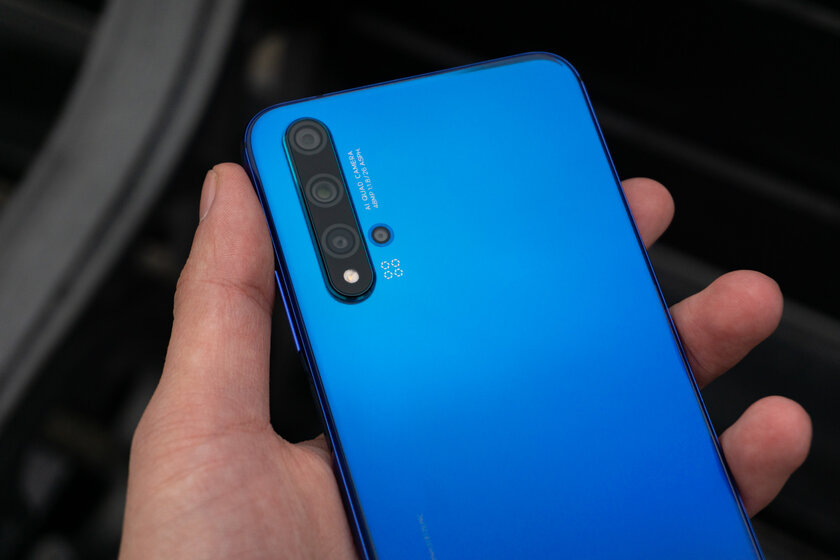 Обзор Huawei Nova 5T: очередной HONOR или что-то новое?