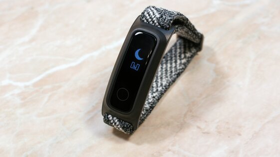 Спортивный комплект: обзор браслета HONOR Band 5 Sport и наушников HONOR Sport PRO