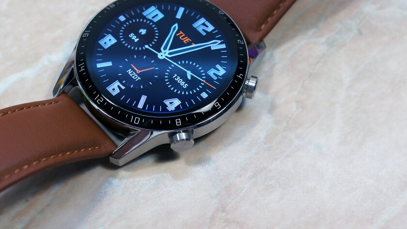 Обзор Huawei Watch GT 2: для влюбленных в классику